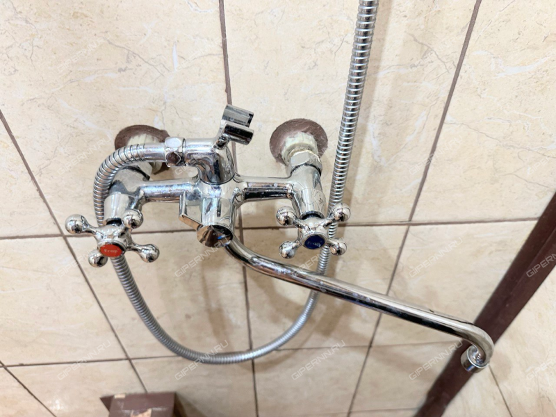 однокомнатная квартира на  дом 4 посёлок Дружный