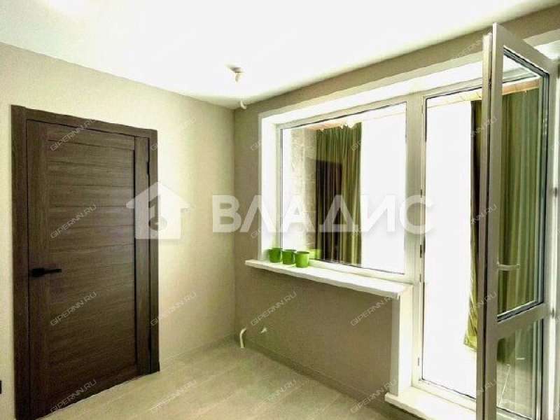 трёхкомнатная квартира на Ковалихинской улице дом 72