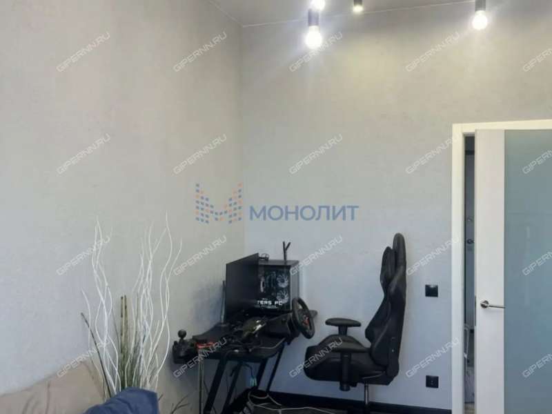 трёхкомнатная квартира на улице Коминтерна дом 139