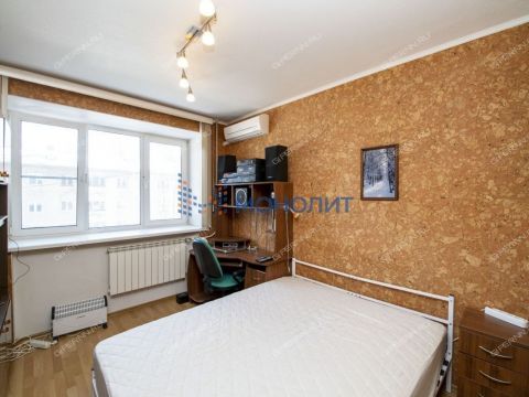 3-komnatnaya-ul-surikova-d-16 фото