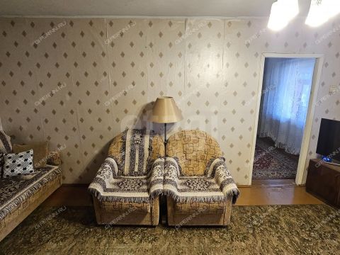 3-komnatnaya-ul-podvornaya-d-1 фото