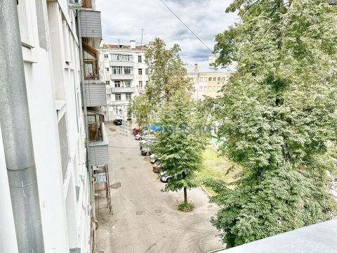 4-komnatnaya-ul-sovetskaya-d-19-2 фото