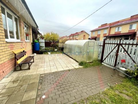 taunhaus-per-pervyy-tihiy-d-3 фото