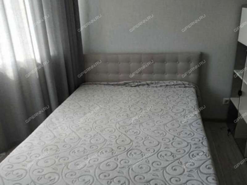 однокомнатная квартира на улице Ванеева дом 90