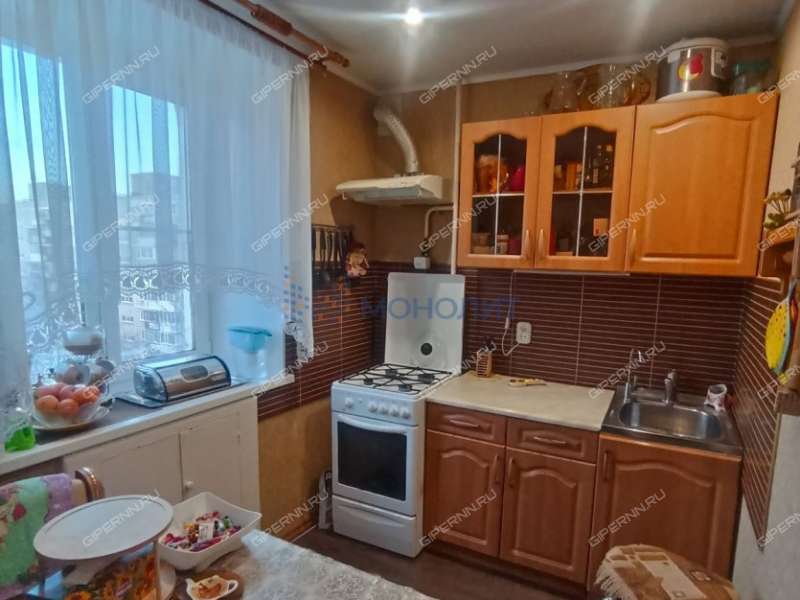 трёхкомнатная квартира на улице Переходникова дом 27