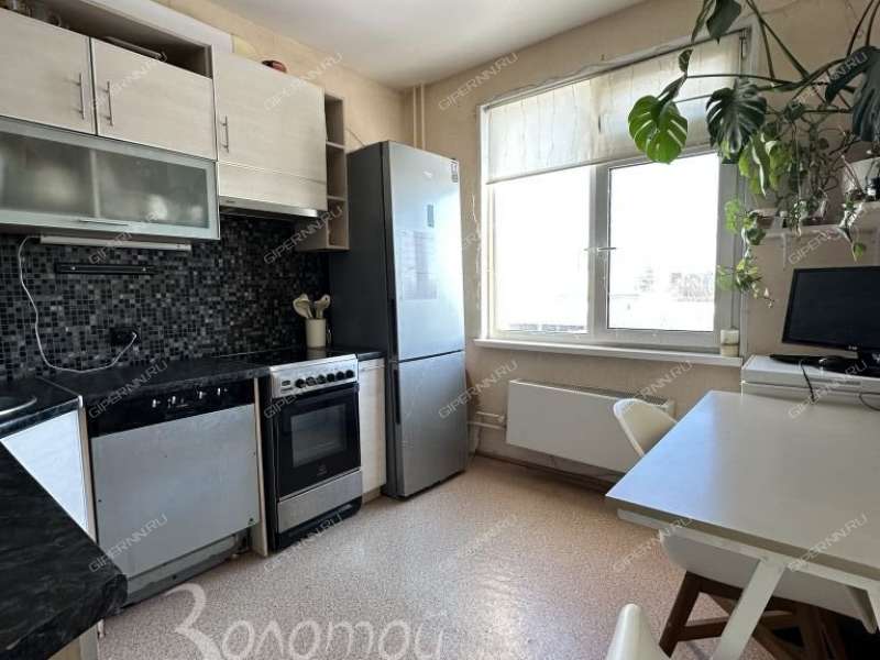 двухкомнатная квартира на Бурнаковской улице дом 51