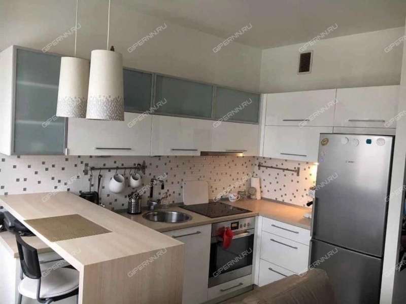 однокомнатная квартира на улице Радио дом 10