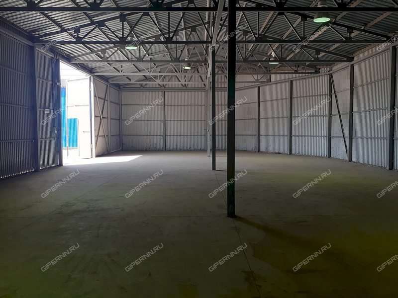 помещение под склад на Молодёжном проспекте