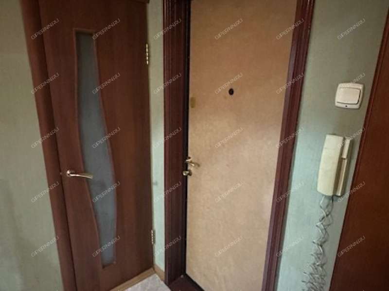 однокомнатная квартира на проспекте Бусыгина дом 19