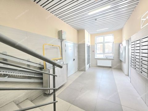 2-komnatnaya-prosp-geroev-donbassa-d-8 фото