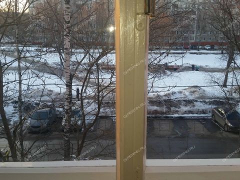 1-komnatnaya-ul-krasnyh-zor-d-8 фото