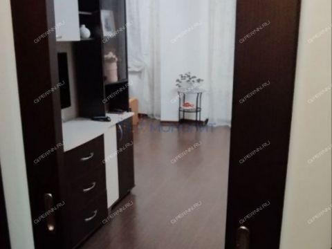 2-komnatnaya-ul-vyatskaya-d-1 фото