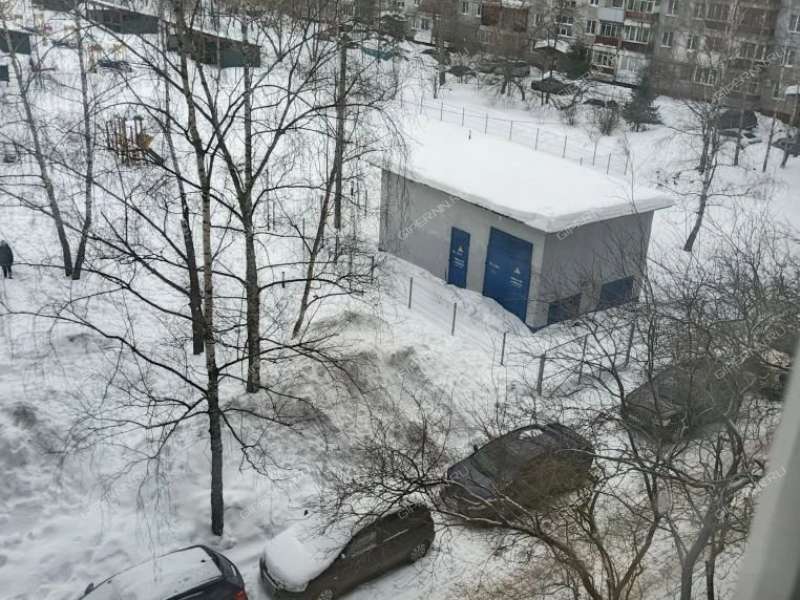 трёхкомнатная квартира на улице Сергея Есенина дом 35