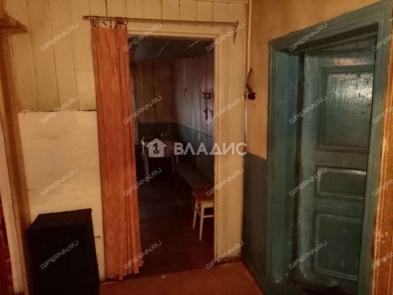 дом на улице Максима Горького посёлок Фанерное