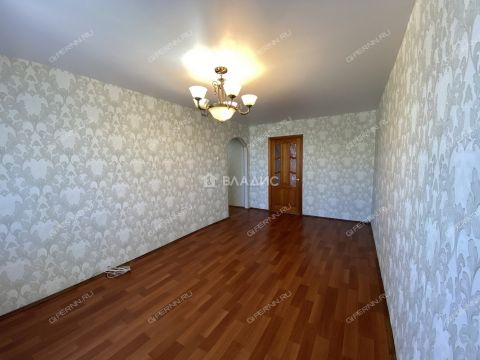 3-komnatnaya-ul-tropinina-d-6 фото