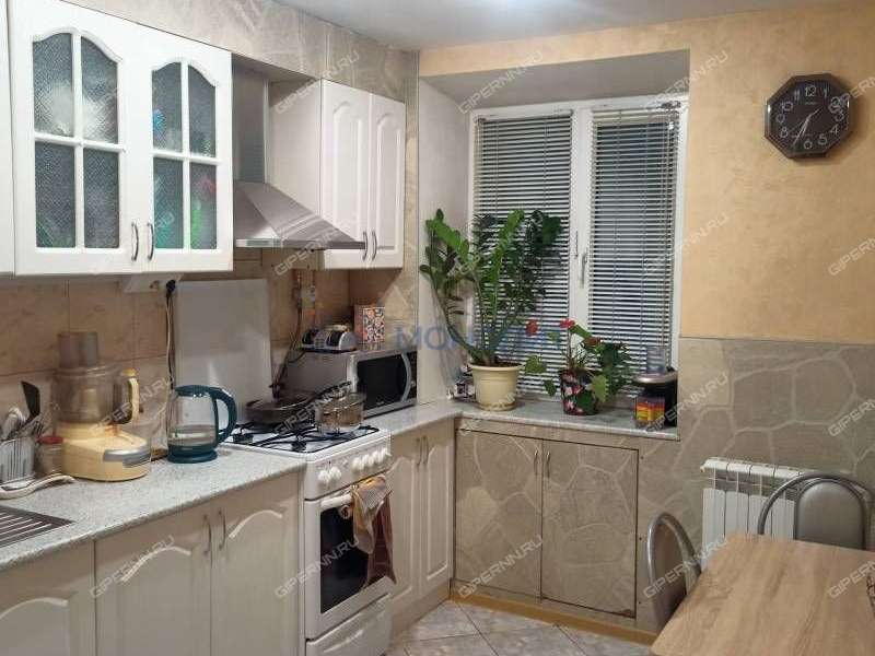 трёхкомнатная квартира на проспекте Свердлова дом 22/68 город Дзержинск