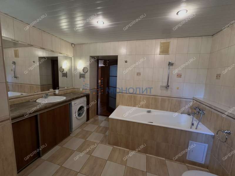 трёхкомнатная квартира на улице Невзоровых дом 47