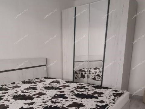 1-komnatnaya-ul-geroya-yuriya-smirnova-d-13 фото