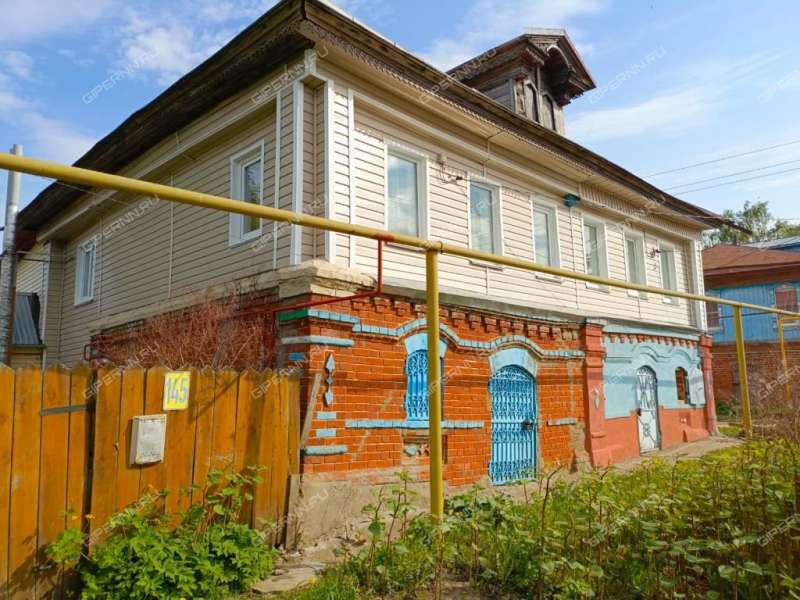 1/2 дома на Советской улице село Бармино